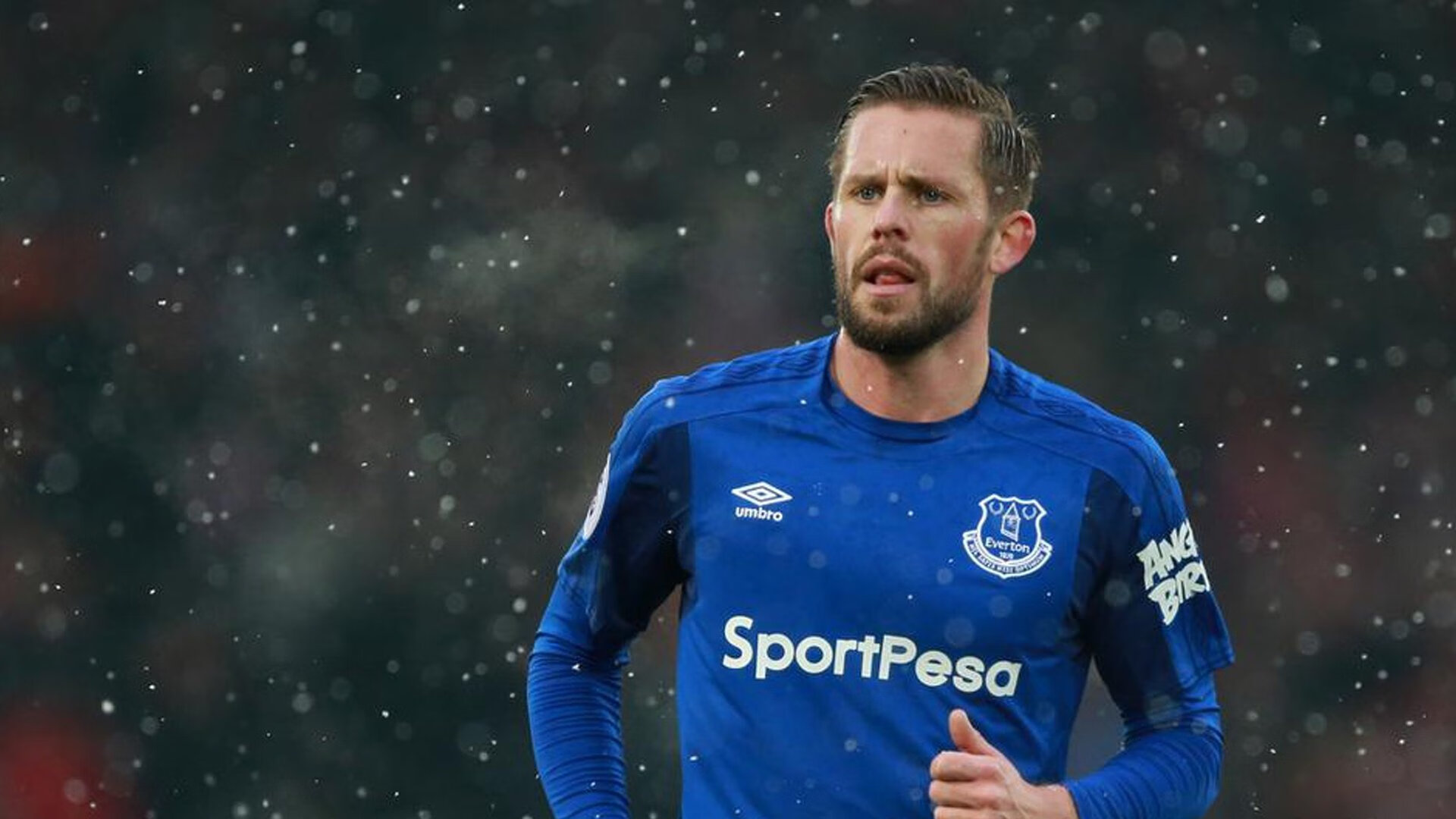 英超赛季间国际冬训营盈利能力评估,英超冬季转会期时间