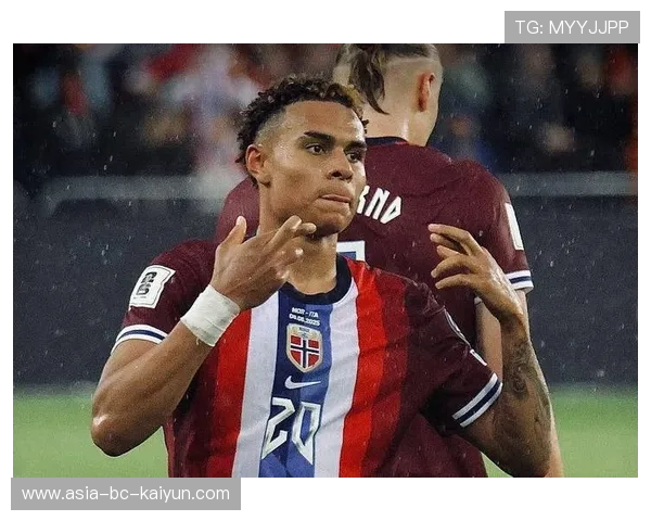 巴萨欲3000万镑买断英超神锋拉什福德，降薪成关键挑战，拉什福德 巴萨